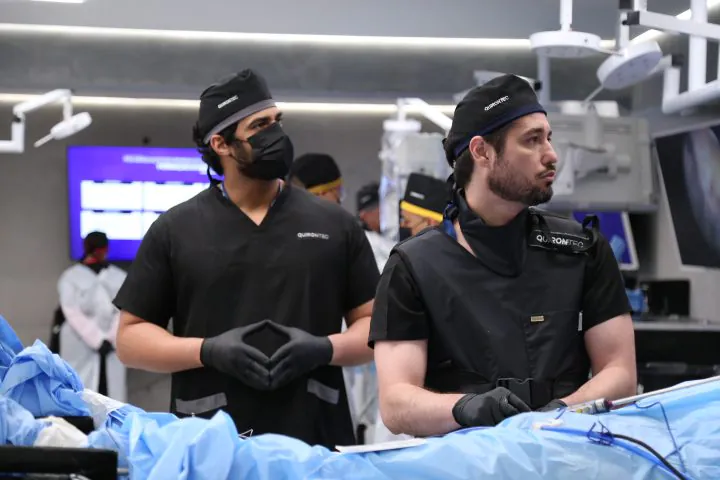Prática em cadáver fresco — fraturas do acetábulo